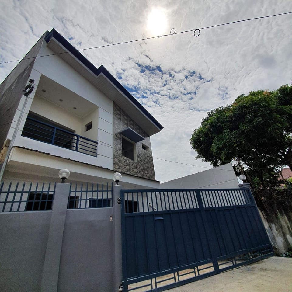 House and Lot for Sale in St. Ignatius village, cabato road, Tetuan Zamboanga City